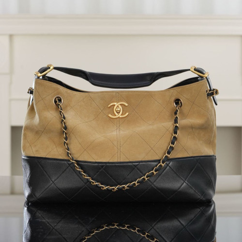 샤넬 스몰 쇼핑백 스웨이드 카프스킨 램스킨 & 골드 메탈 베이지 블랙 AS5634(팬더샵)