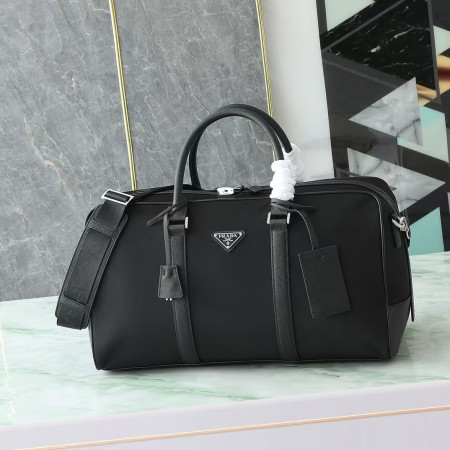 프라다 삼각로고 나일론 사피아노 트래블백 블랙 2VC014