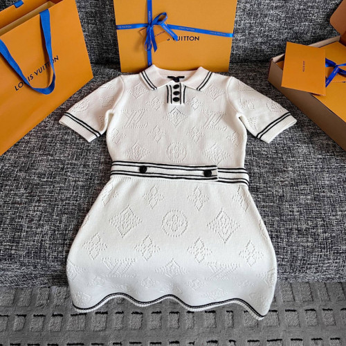 루이비통 스트라이프 액센트 폴로 니트 원피스(티모)