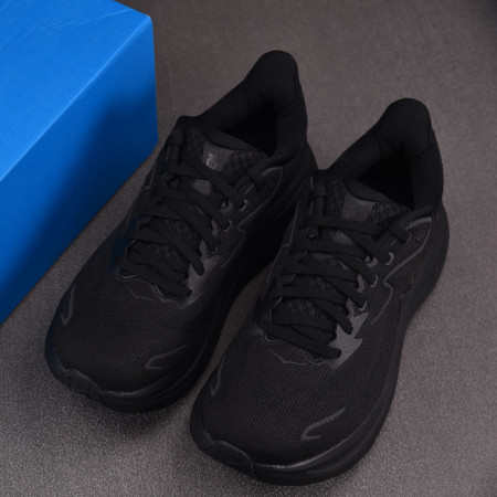 호카 클리프톤 10 블랙 1162030-BBLC